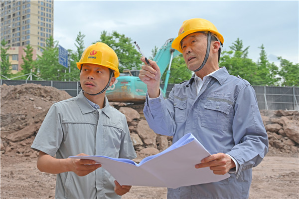 16255602094687079gn2.jpg Îâ×ÓÏéÔÚÏÖ³¡Ö¸µ¼ÊÂÇé.jpg