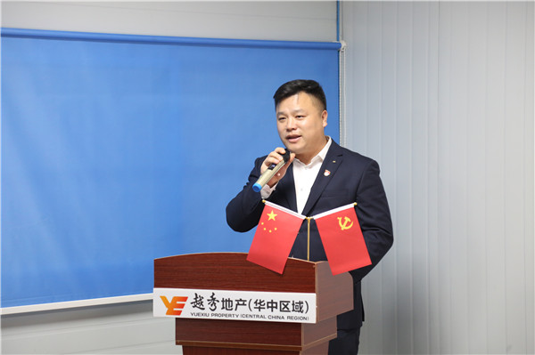 1669277101661300yxkX.jpg 9bfbd1670ebb4e11885db2459bfff15.jpg