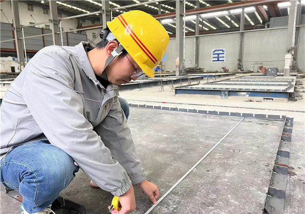 1670224879370969idD7.jpg 7a4361749eb7c731a992b0c41386c8a_¸±±¾.jpg