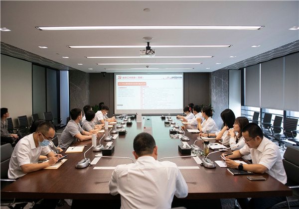 1687742277619046KEw5.jpg 017.»ªÄϼ¯ÍÅ×éÖ¯ÕÙ¿ªµ³Ö§²¿¾Û»á.jpg